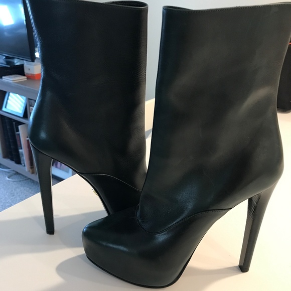 Hunter Green Prada Ankle boots - Picture 1 of 8
